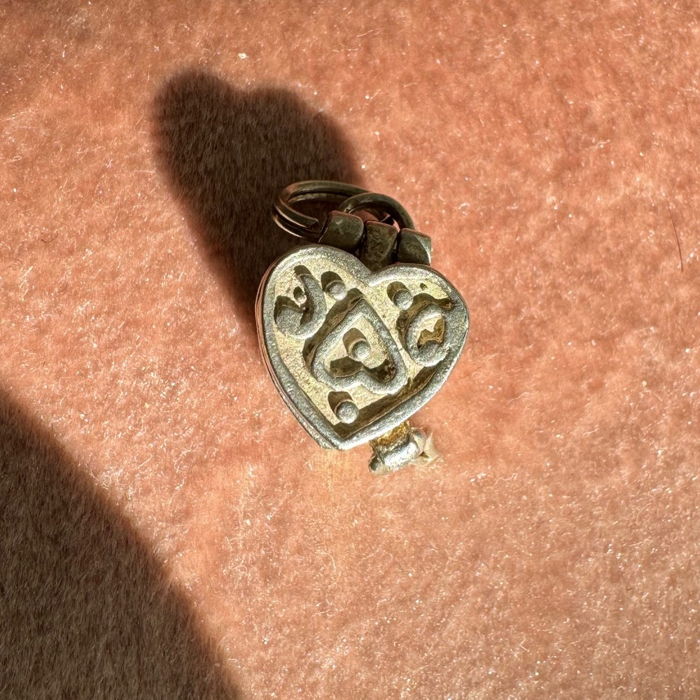 🩶 Vintage 925 Sterling Silver Heart Prayer Box Charm - Picture 8 of 8